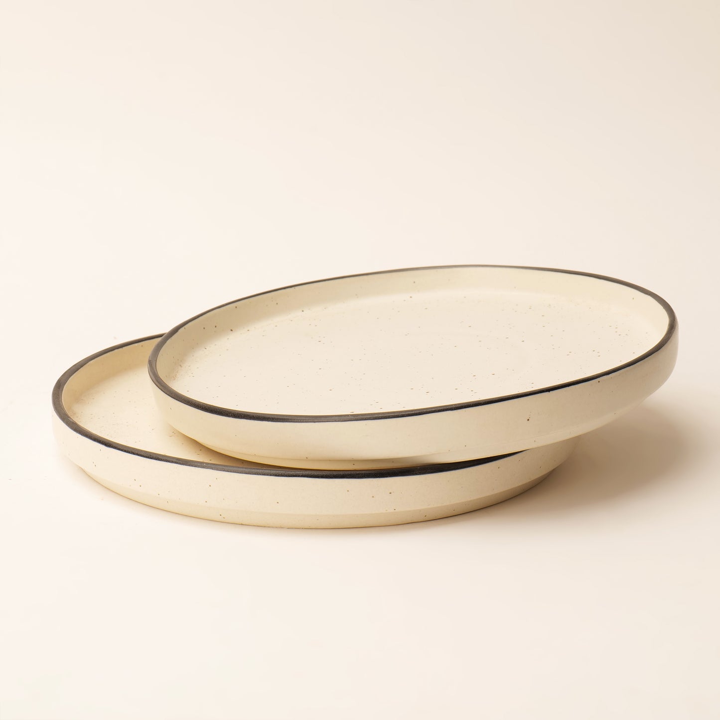 Noa Ivory Rimmed Plate - 1 Piece (Large)
