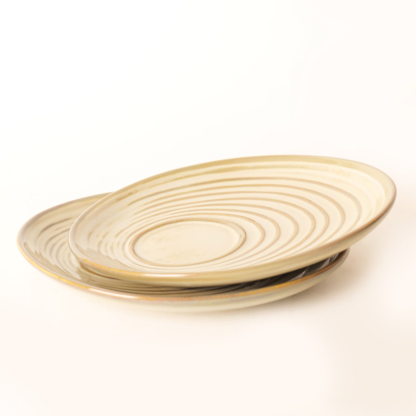 Vana Spiral Saucer Plate – Single
