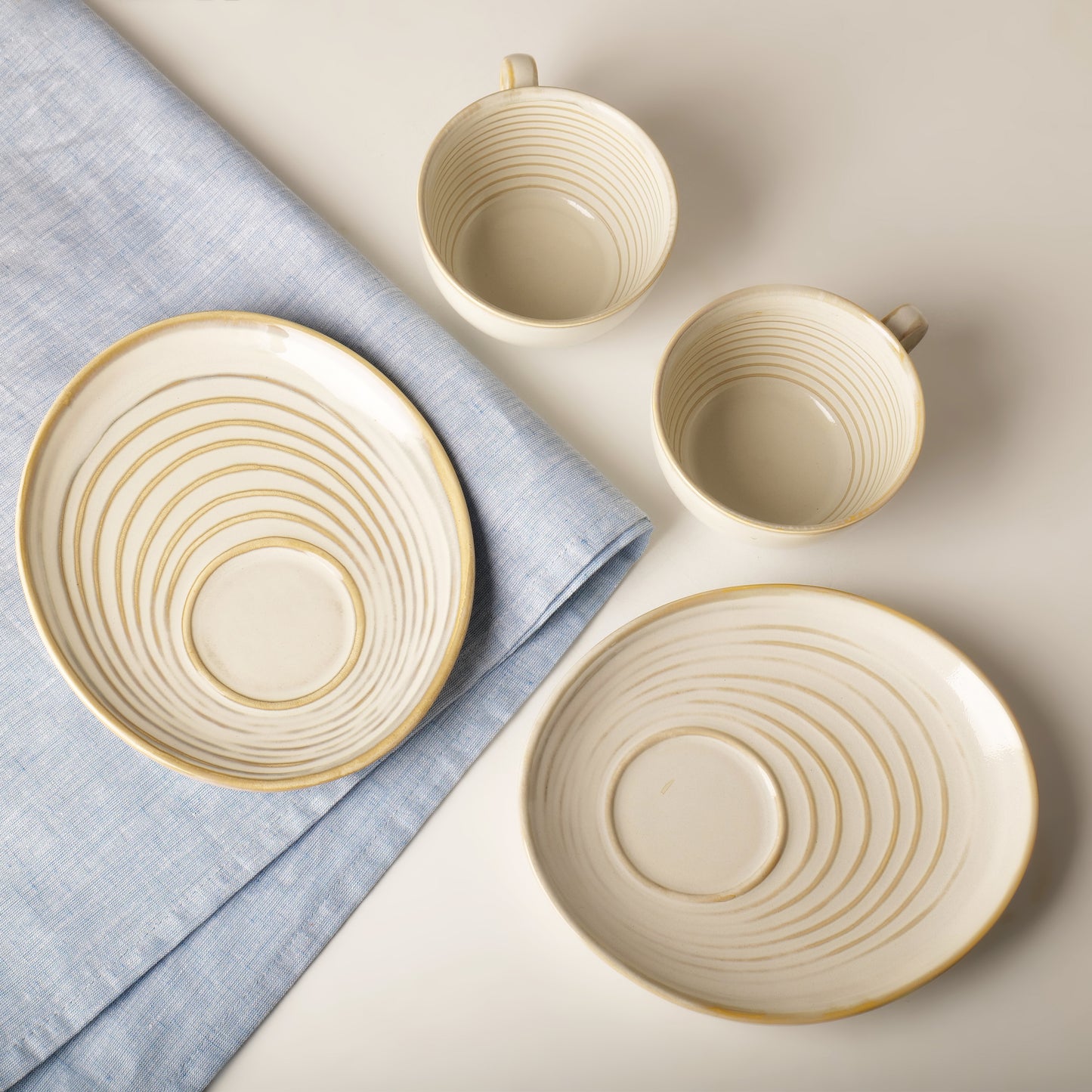 Vana Spiral Saucer Plate – Set of 2