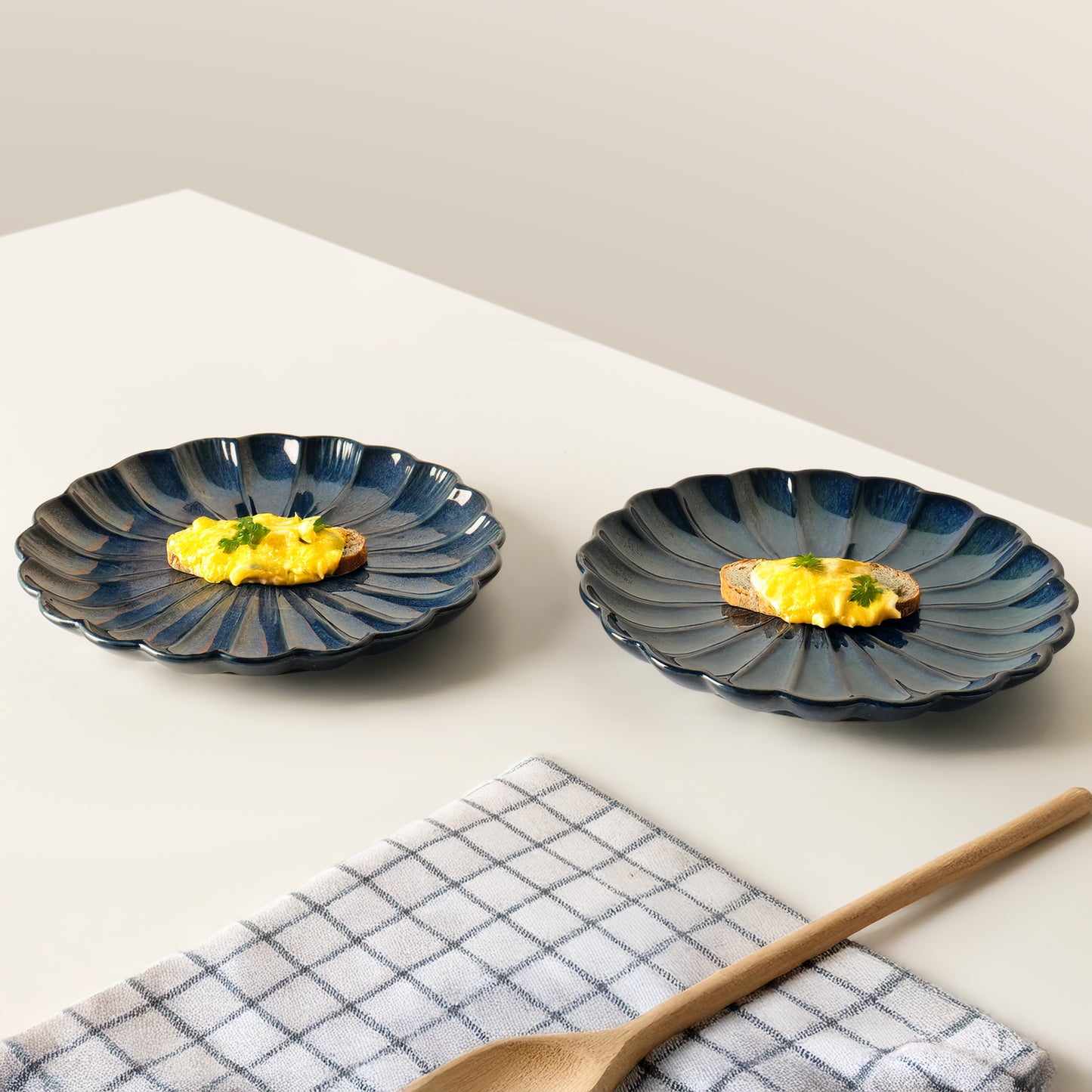 Blue Bloom Platter - 1 piece
