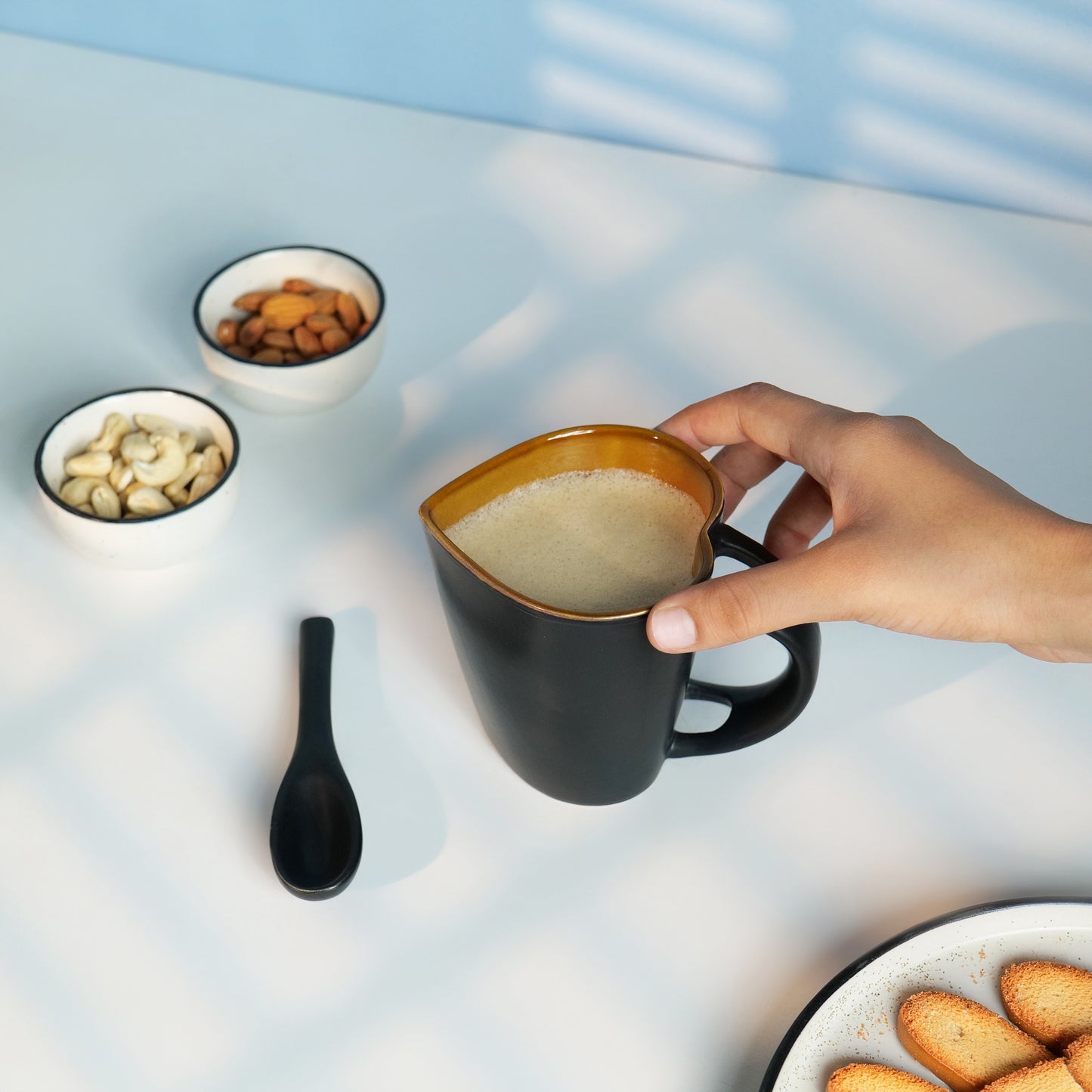 Lune Mocha Heart Mug – With Spoon