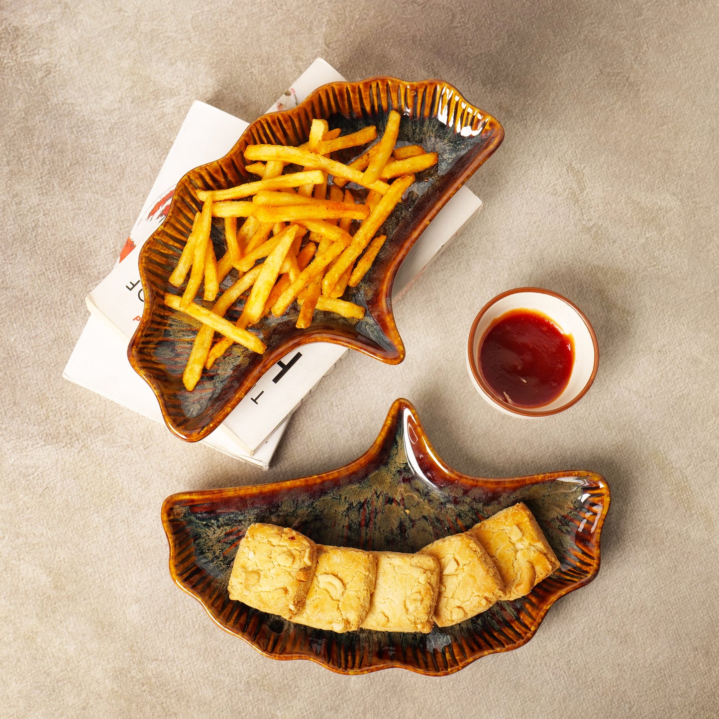 Veha Leaf Platter - 1 piece