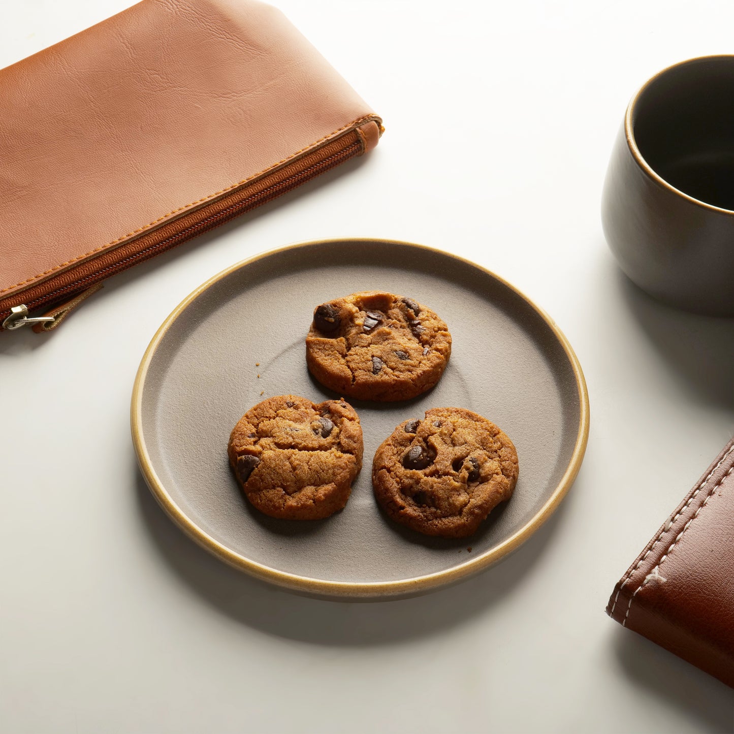 Niva Taupe Stoneware Plate - 1 piece