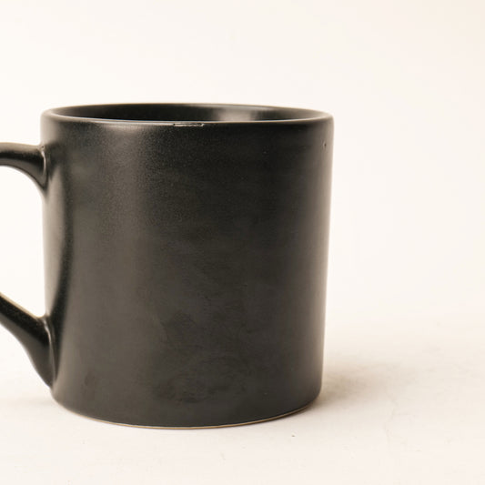 Noira Onyx Mugs – Set of 2